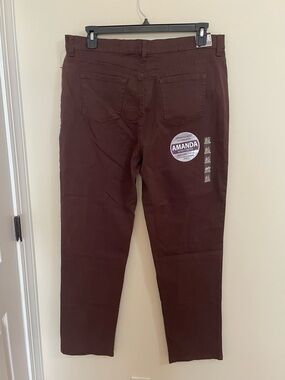NWT Gloria Vanderbilt Amanda Dark Brown Ultra Stretch Jeans Women’s Size 18L